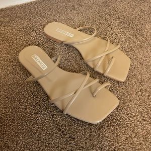 Nude sandal size 8